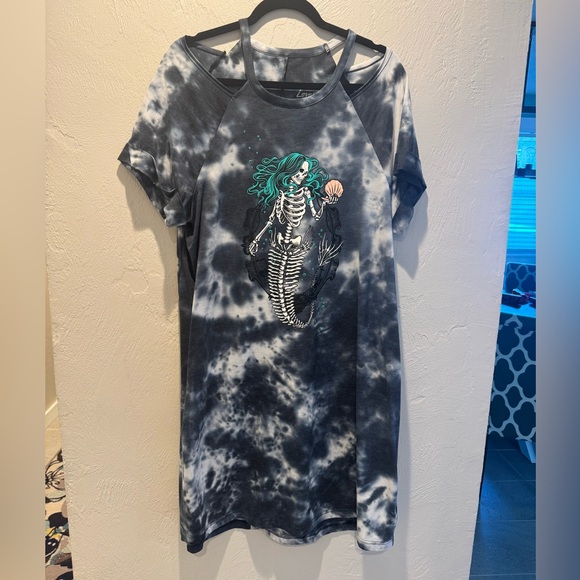 torrid Dresses & Skirts - Torrid Lovesick Washed Mermaid Navy Tie-Dye Tee Dress